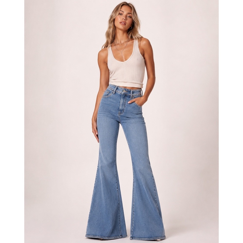 Wrangler x Fender Rockstar Studded Wanderer Flare Jean W35x30 Western Festival